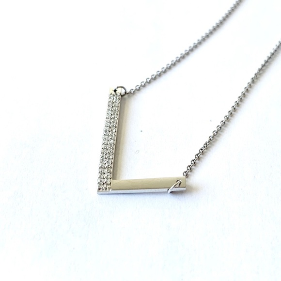 🌸Necklace🌸 L shape 925 sterling silver CZ necklace - Picture 4 of 12